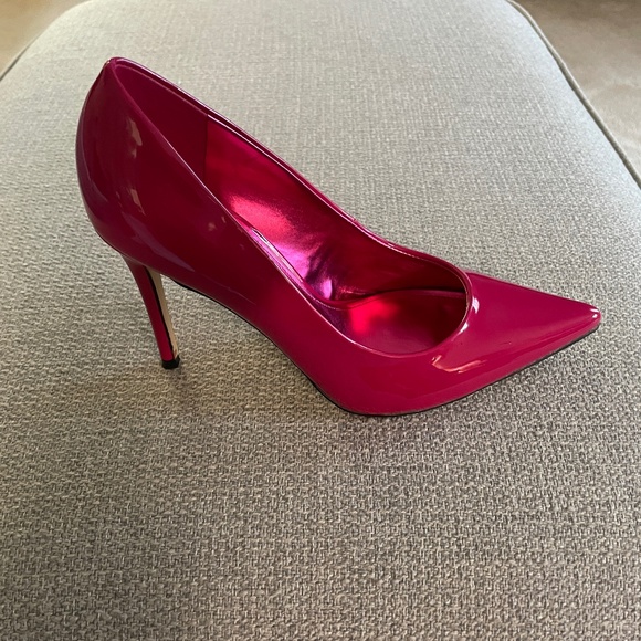 Perfect fall pump - Picture 2 of 3